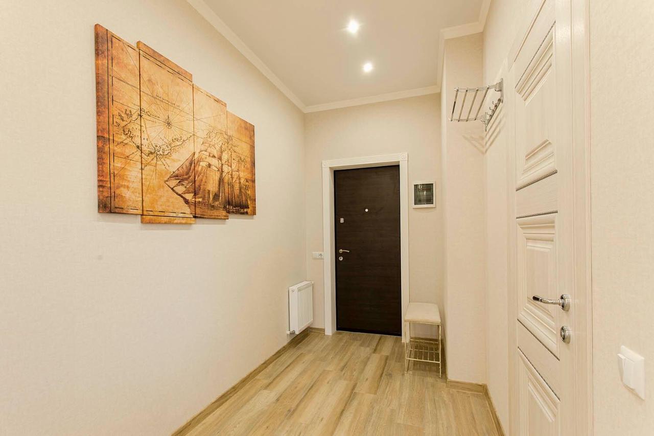 2-Roomed Apartment With Living Room Одеса Екстер'єр фото